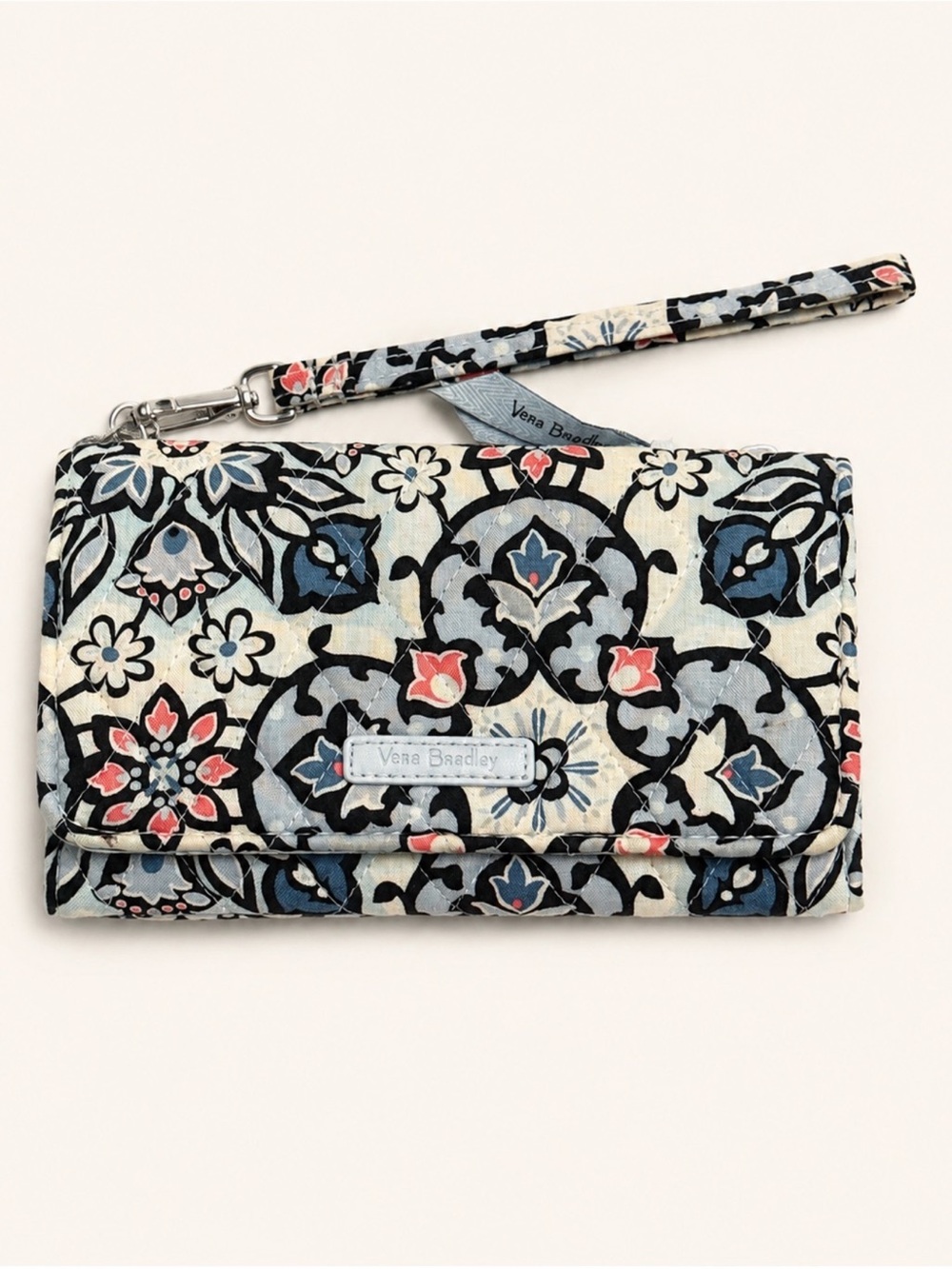 Vera Bradley RFID Smartphone Wristlet Lisbon Medallion Wallet